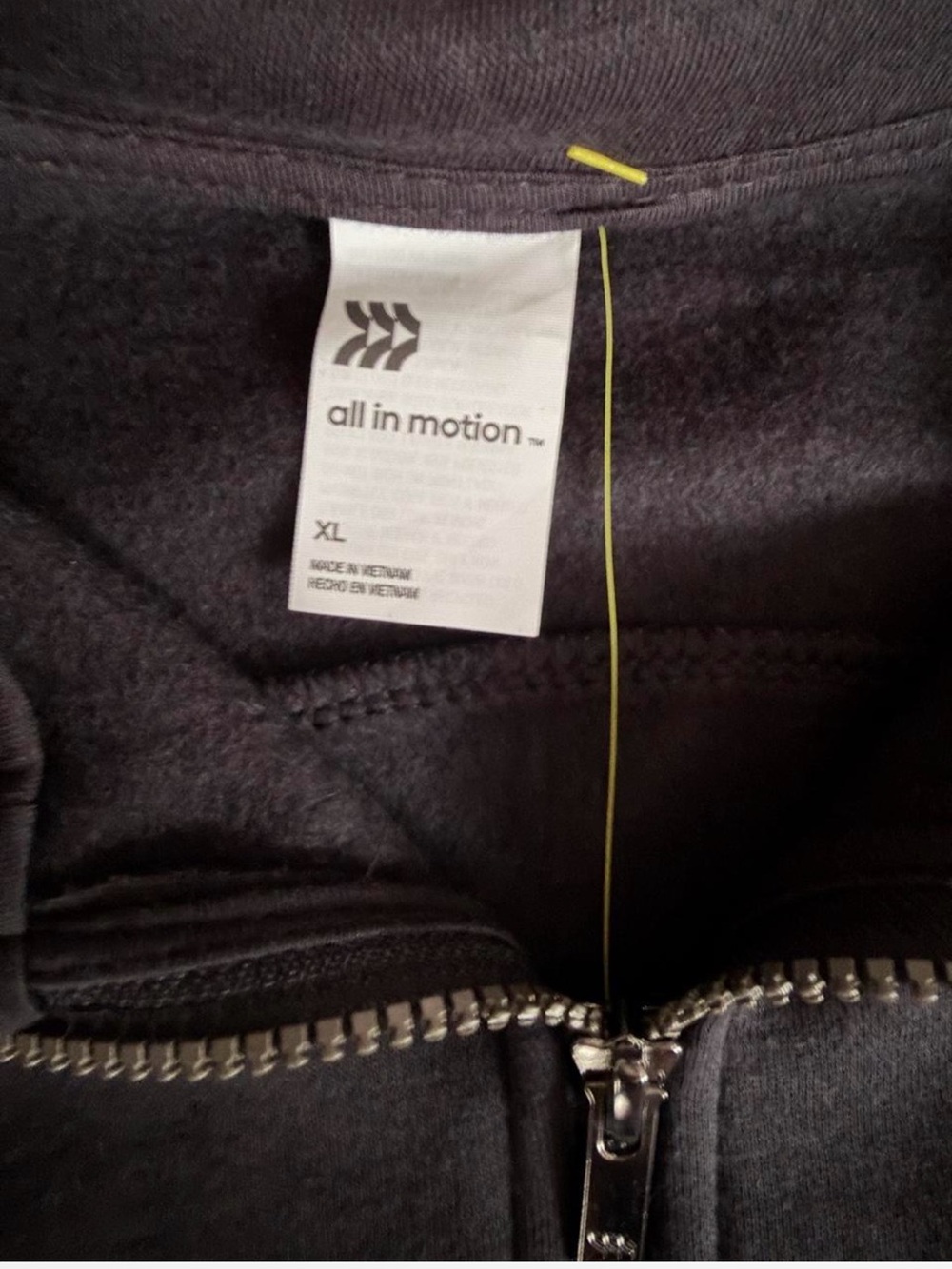 NWT All In Motion Black Core Fleece 1/2 Zip Pullover Sweatshirt XL - Picture 3 of 6